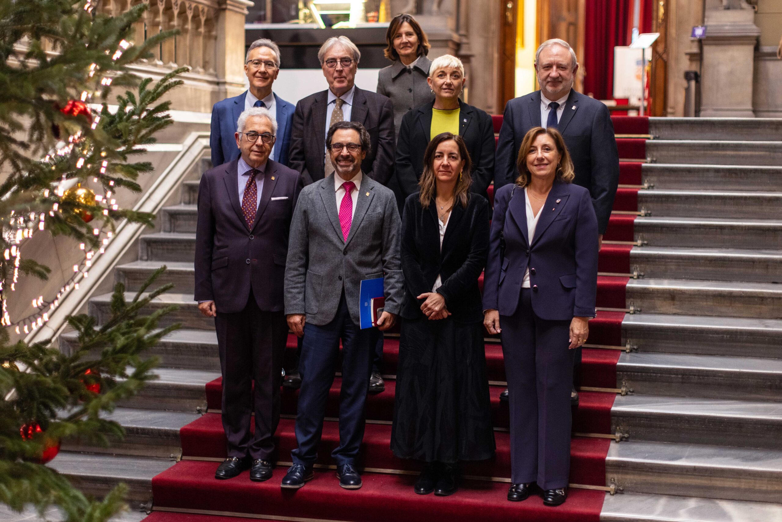 Representats de la UB i de la Fundació Dr. Antoni Esteve